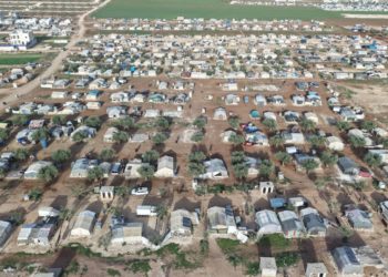 مخيمات النزوح شمال سوريا