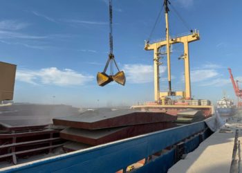 تصدير الفوسفات السوري