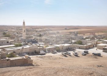 قوة الأمن الداخلي القطرية تكتشف رفات 30 جثة في دابق شمالي سوريا