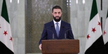 الرئيس السوري أحمد الشرع