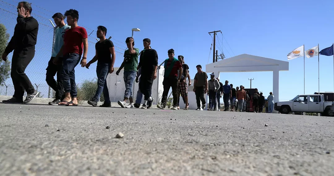 مزايا مالية وفرص عمل مؤقتة.. قبرص تعلن برنامجًا جديدًا لدعم عودة السوريين إلى وطنهم