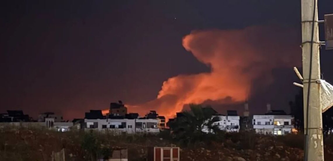 قتيل وجرحى بغارات إسرائيلية على مواقع في الساحل السوري