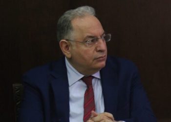 بعد رفع العقوبات.. وزير المالية السوري يوجه دعوة للاستثمار في سوريا