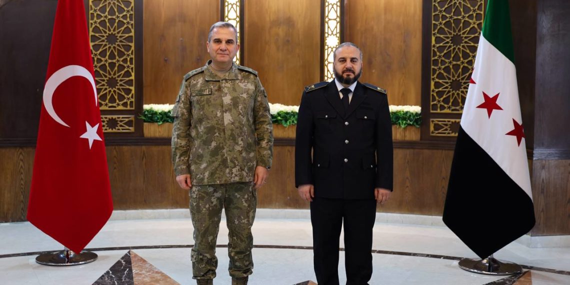 عبر لقاءات رفيعة المستوى.. سوريا وتركيا تعززان التعاون الأمني والعسكري