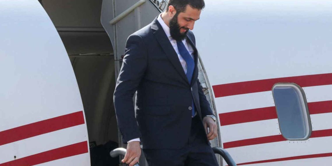 5 ملفات على طاولة الرئيسين الشرع وماكرون في فرنسا