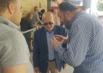 وزير الاقتصاد يزور معملًا بشكل مفاجئ وينظم الدور بأحد أفران حلب 