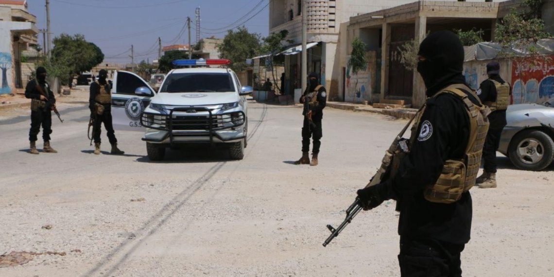 الداخلية السورية تنفي تنفيذ حملة ضد “مقاتلين أجانب” في إدلب وحماة