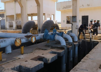 البدء بإصلاح شبكة الصرف الصحي في الحولة بحمص (صور)