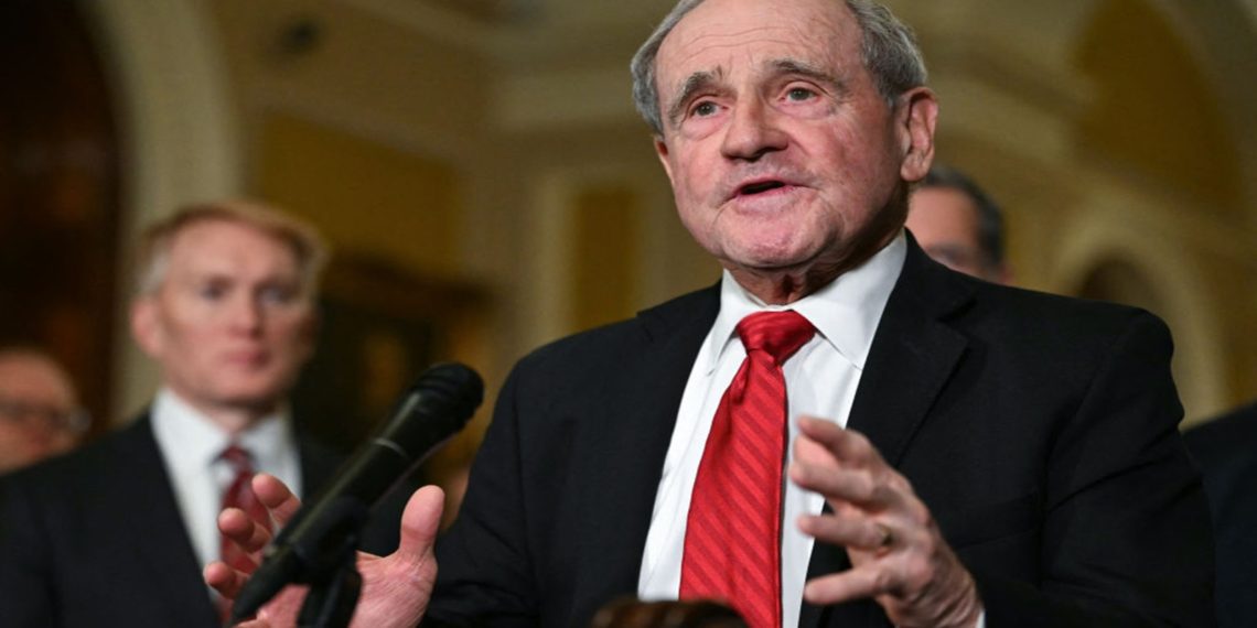 مسؤول أمريكي يطالب بإخراج روسيا من سوريا ويحذر من عودة إيران