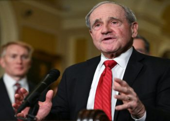 مسؤول أمريكي يطالب بإخراج روسيا من سوريا ويحذر من عودة إيران