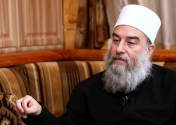 الهجري: نظام الحكم الحالي في سوريا غير قابل “للاستمرار”