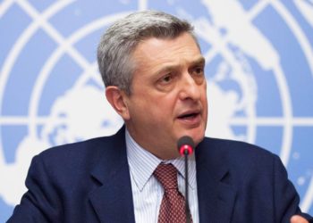 مفوض الأمم المتحدة للاجئين يدعو لتكثيف الدعم الدولي لإعادة إعمار سوريا