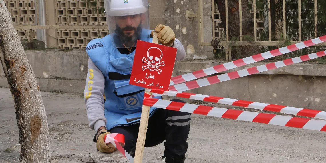 منظمة دولية تحذر من ارتفاع ضحايا الألغام بسوريا مع عودة العائلات خلال عطلة الصيف