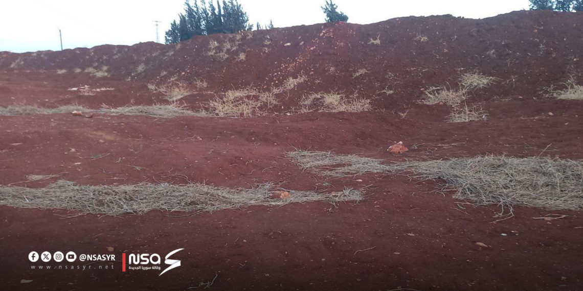 عبر وكالة سوريا الجديدة.. مزارعو “تيزين” بريف حماة يناشدون إزالة السواتر الترابية