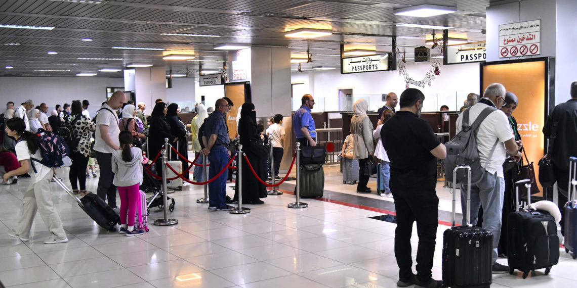 مطار دمشق الدولي