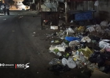 أكوام القمامة تغزو شارع خان عجيل في حماة.. وأهالي الحي يناشدون عبر “سوريا الجديدة” بالتدخل العاجل