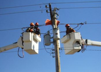 التغذية الكهربائية