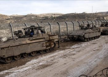 في ظل غياب الشروط الأمنية.. تقرير إسرائيلي: الانسحاب من سوريا ولبنان “غير ممكن”