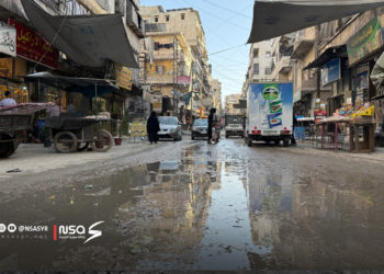 أهالي حي الفردوس بحلب يطالبون بحل عاجل لأزمة الصرف الصحي وتسرب المياه