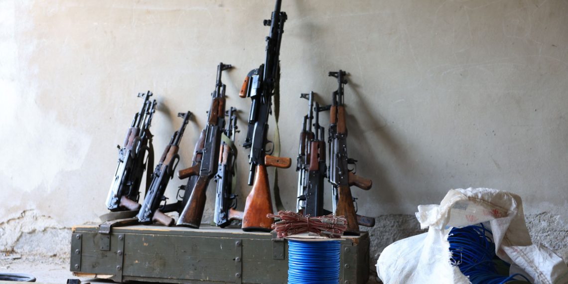 ضبط خلية تابعة لميليشيا “حزب الله” بريف دمشق ومصادرة أسلحة وذخيرة