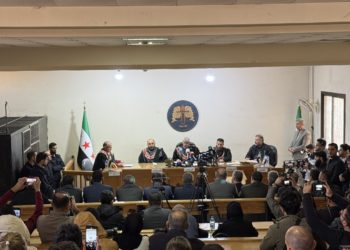 في حلب.. محاكمة علنية لمتهمين بارتكاب انتهاكات خلال أحداث الساحل