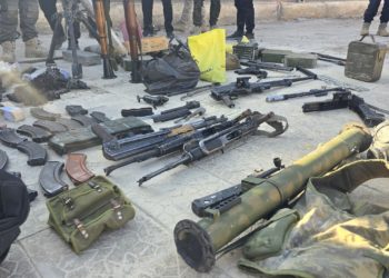 عملية أمنية في كناكر تسفر عن تفكيك خلية لداعش وضبط أسلحة وعبوات جاهزة للتفجير