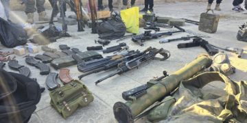 عملية أمنية في كناكر تسفر عن تفكيك خلية لداعش وضبط أسلحة وعبوات جاهزة للتفجير