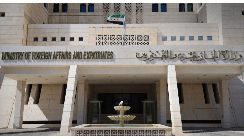 الخارجية السورية تنتقد واقع شمال شرق البلاد وتشكك بجدية الالتزام باتفاق العاشر من آذار