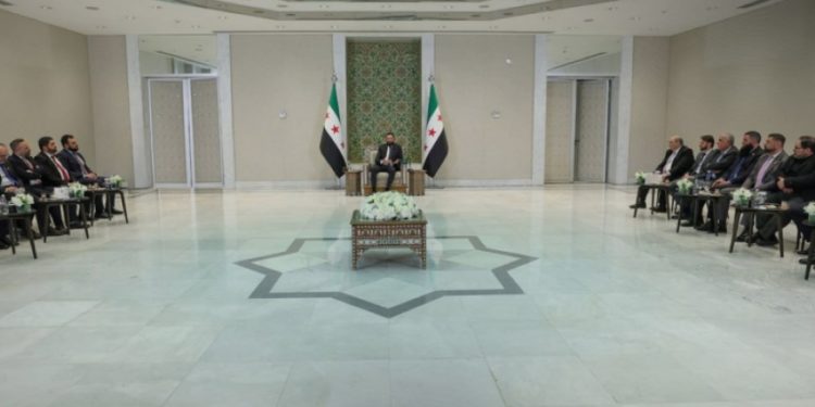 الرئيس الشرع: التعاون بين الحكومة ومنظمات المجتمع المدني أساس إعادة الإعمار